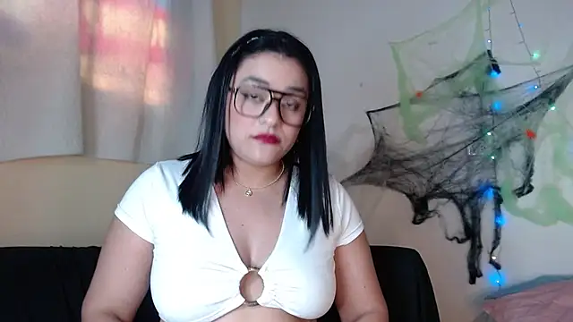 maraa lee online show from 10-25-25, 08:03