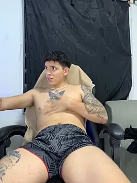 Snapshot of Aangelhot chatting on 02-09-25, 05:29 Aangelhot online show from 02-09-25, 05:29