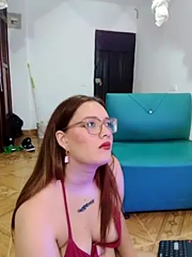 kendallclarkk03 online show from 05-26-26, 12:06