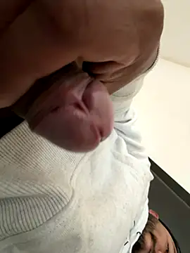 joselo8888 online show from 12-02-25, 09:10