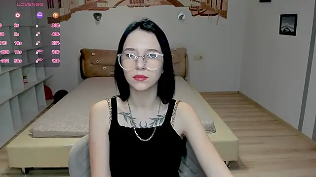 KarolinaBlacks online show from 01-19-25, 06:42