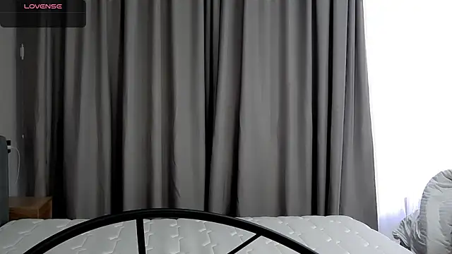 Dasha M online show from 12-21-25, 09:49