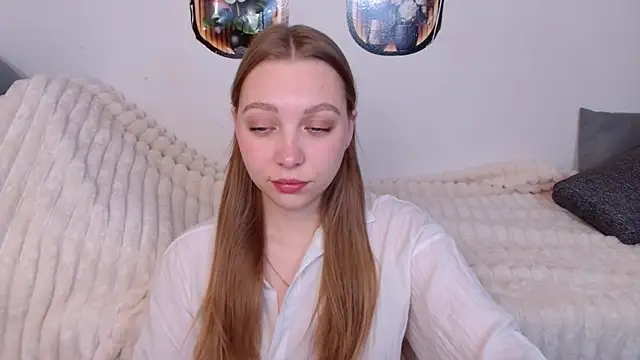 bellaa love  online show from 04-13-26, 12:05