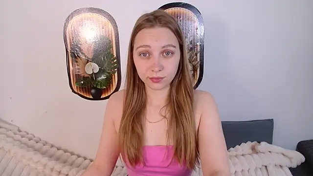 bellaa love  online show from 05-13-26, 12:19
