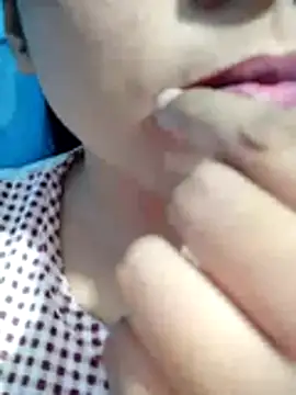 Snapshot of Anki-doll chatting on 06-27-26, 12:33 Anki-doll online show from 06-27-26, 12:33