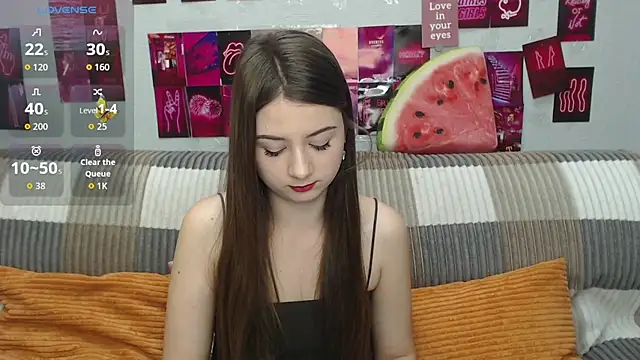 Snapshot of MilanaRoza chatting on 07-16-26, 04:40 MilanaRoza online show from 07-16-26, 04:40