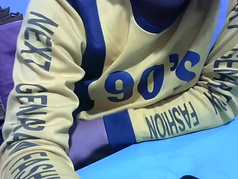 Snapshot of ajoy_sugarbaby chatting on 01-10-25, 06:06 ajoy sugarbaby online show from 01-10-25, 06:06