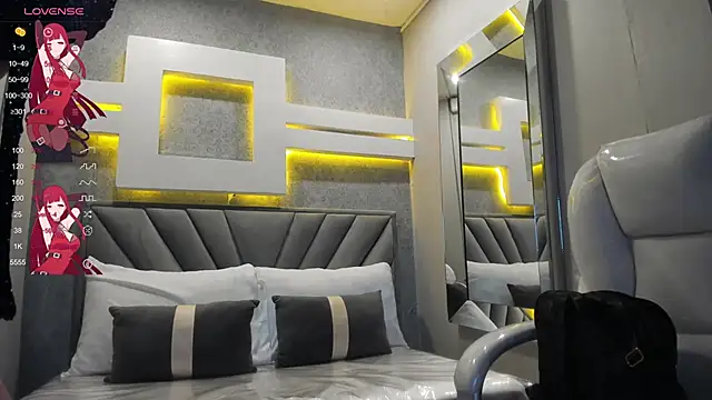 Snapshot of JessicaMilan chatting on 01-29-25, 04:05 JessicaMilan online show from 01-29-25, 04:05