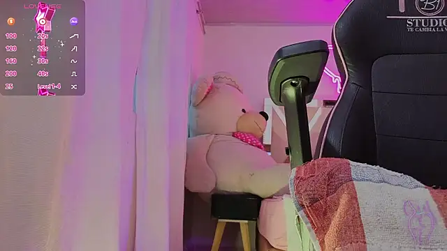 Laylafoxy tay online show from 02-04-26, 11:38