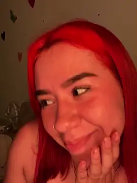 Snapshot of Im_Valen_Cute chatting on 03-03-25, 03:30 Im Valen Cute online show from 03-03-25, 03:30