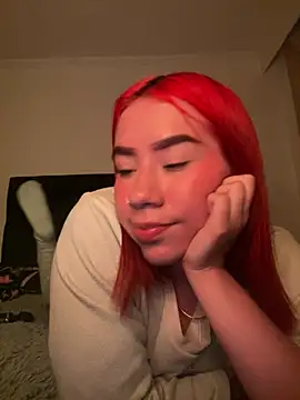 Snapshot of Im_Valen_Cute chatting on 03-06-25, 11:31 Im Valen Cute online show from 03-06-25, 11:31