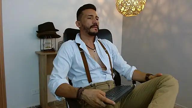 Reiko 85  online show from 02-14-25, 07:02