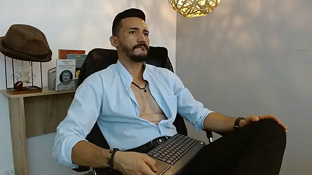 Reiko 85  online show from 02-17-25, 09:41