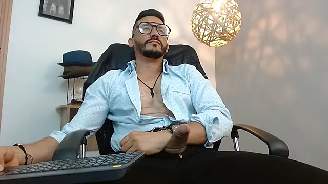 Reiko 85  online show from 02-22-25, 10:42