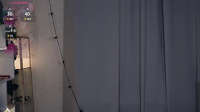 Snapshot of DracosMoon chatting on 01-11-25, 01:11 DracosMoon online show from 01-11-25, 01:11