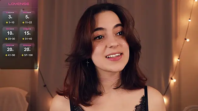 Snapshot of DracosMoon chatting on 01-31-25, 01:45 DracosMoon online show from 01-31-25, 01:45