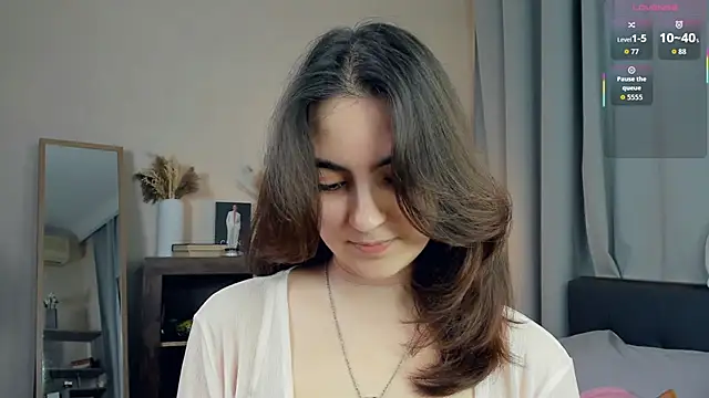 Snapshot of DracosMoon chatting on 09-16-25, 07:09 DracosMoon online show from 09-16-25, 07:09