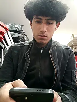 alexander32r online show from 09-26-25, 03:27