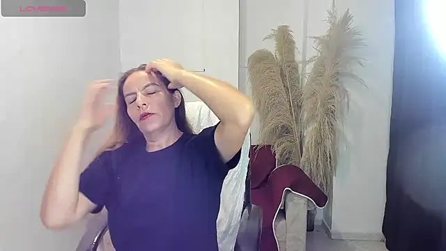 Snapshot of Milf_karlye chatting on 06-14-26, 09:11 Milf karlye online show from 06-14-26, 09:11