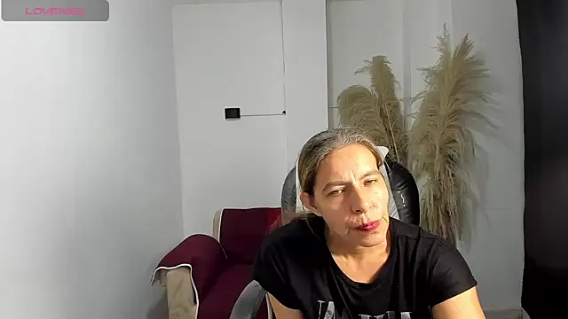 Snapshot of Milf_karlye chatting on 06-17-26, 03:09 Milf karlye online show from 06-17-26, 03:09