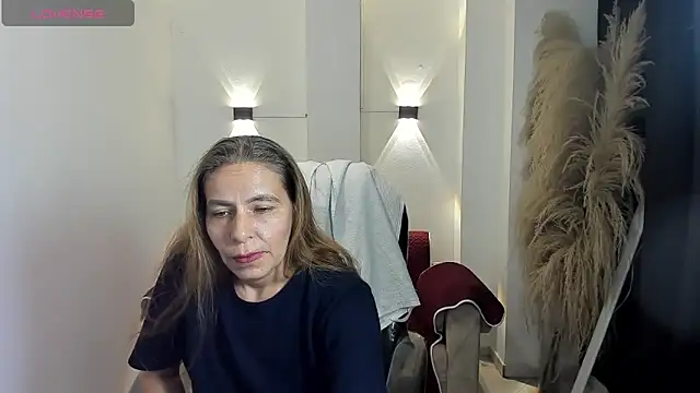 Snapshot of Milf_karlye chatting on 06-19-26, 02:49 Milf karlye online show from 06-19-26, 02:49