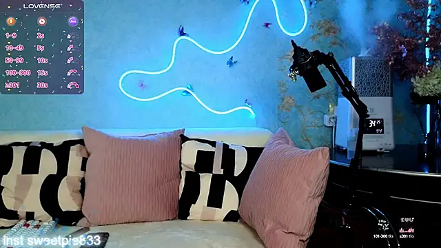 Anal Girl  online show from 01-10-25, 05:34