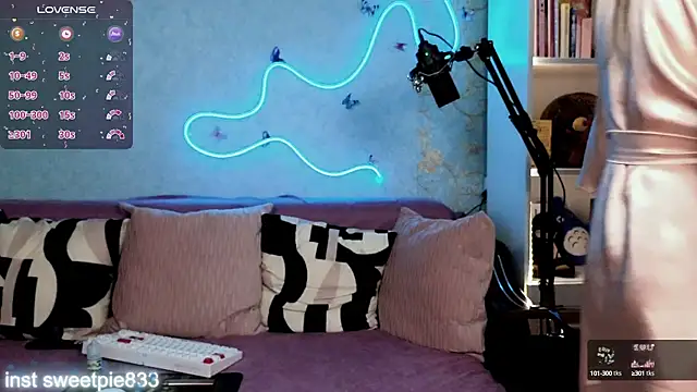 Anal Girl  online show from 02-01-25, 04:44