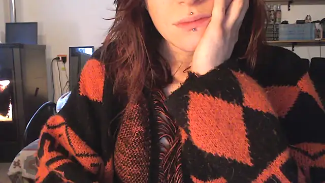 complicata mente online show from 01-11-25, 11:23