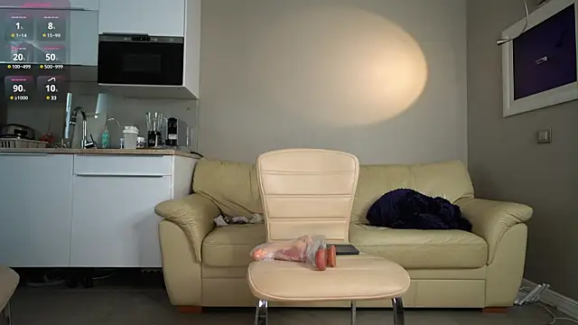 Snapshot of Alex_xxx chatting on 03-17-25, 11:31 Alex xxx online show from 03-17-25, 11:31