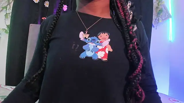 Snapshot of DeisyHarper chatting on 09-19-25, 05:53 DeisyHarper online show from 09-19-25, 05:53