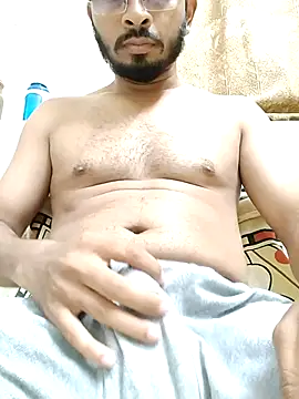 Punekarmanoj97 online show from 10-01-25, 06:47