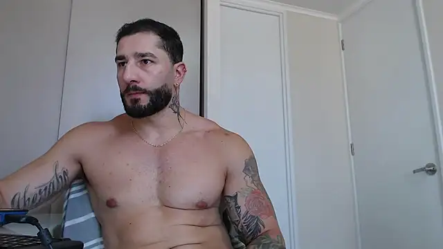 Snapshot of jonhklleyn chatting on 03-17-25, 05:38 jonhklleyn online show from 03-17-25, 05:38