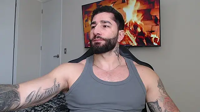 Snapshot of jonhklleyn chatting on 10-24-25, 05:42 jonhklleyn online show from 10-24-25, 05:42