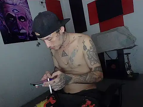 patrik tattoo  online show from 06-02-26, 01:29