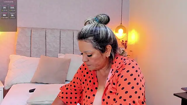 tutu milf online show from 03-20-25, 07:46