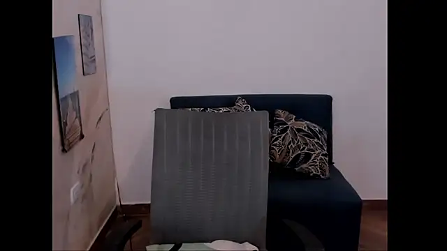alinabozz1 online show from 05-27-26, 04:42