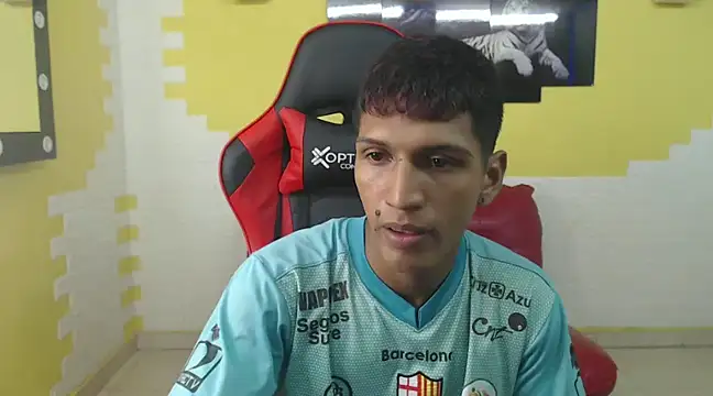 mau elixxx online show from 12-18-24, 02:32