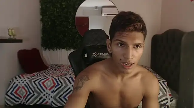 mau elixxx online show from 12-20-24, 09:39