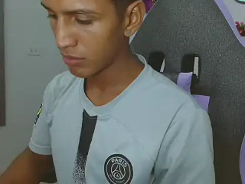 mau elixxx online show from 01-07-25, 02:53