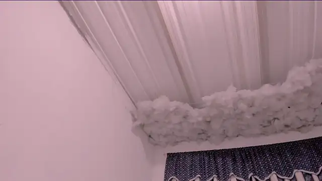 Snapshot of Lauu_G chatting on 10-07-25, 01:36 Lauu G online show from 10-07-25, 01:36