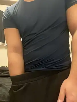 YU-KI00 online show from 11-14-25, 12:26