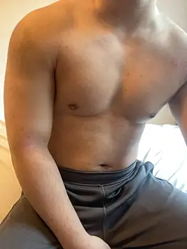 YU-KI00 online show from 01-17-26, 05:45