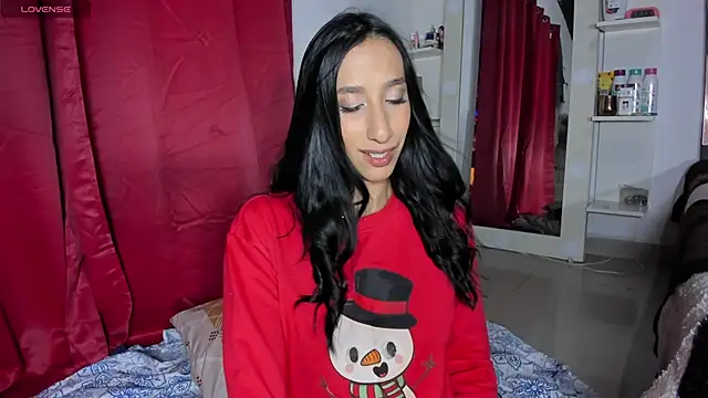 Snapshot of Carol_M8 chatting on 12-12-24, 03:21 Carol M8 online show from 12-12-24, 03:21