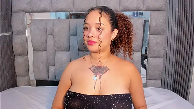 zulyjones online show from 11-26-25, 01:12