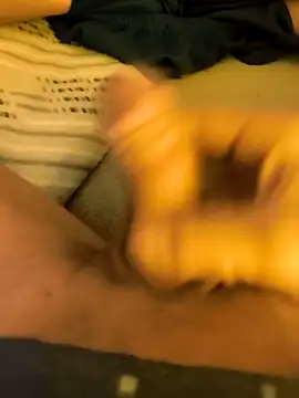 Snapshot of Pirico85 chatting on 12-15-25, 12:04 Pirico85 online show from 12-15-25, 12:04