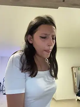 Snapshot of EmySofia chatting on 12-20-24, 10:22 EmySofia online show from 12-20-24, 10:22