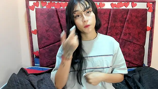 Snapshot of alana_dirty_sex chatting on 02-15-25, 08:00 alana dirty sex online show from 02-15-25, 08:00