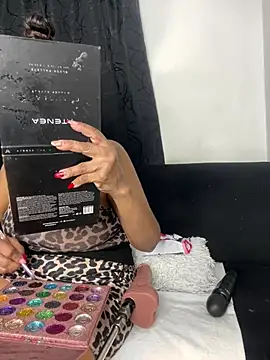 chiquimaturesexy online show from 02-03-26, 09:42