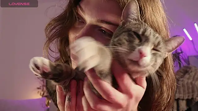 PaulaPratt online show from 03-08-26, 05:22