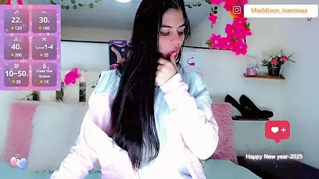 Madisson Ivanova online show from 01-05-25, 05:09